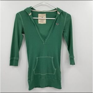 Hollister vintage Y2K hollister Henley vampire diaries Elena Gilbert size medium